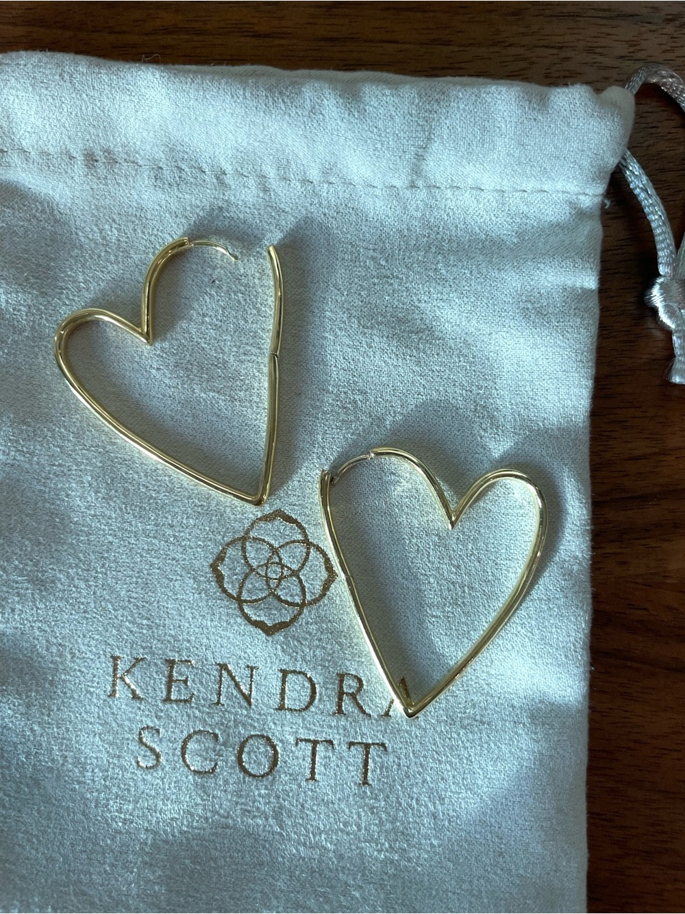 Kendra Scott Gold Ainsley Heart Hoop Earrings